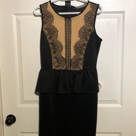 Finn & Clover Evening Dress - Gently Worn Size L - Picture 2 of 3